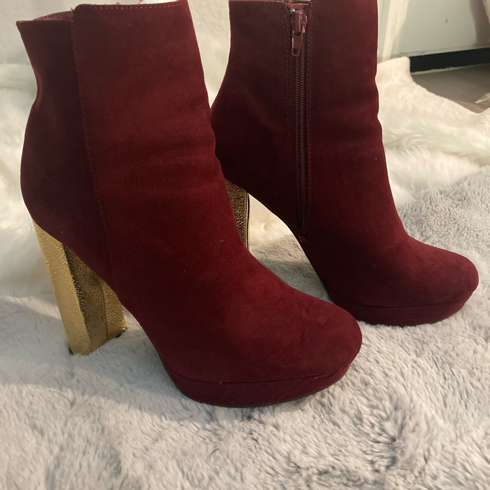 Shoes | Maroon And Gold Platform Boots